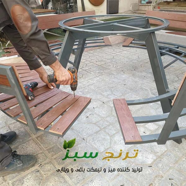 تولید میز و صندلی هشت نفره دایره شکب باغی و ویلایی در صنایع ترنج سبز