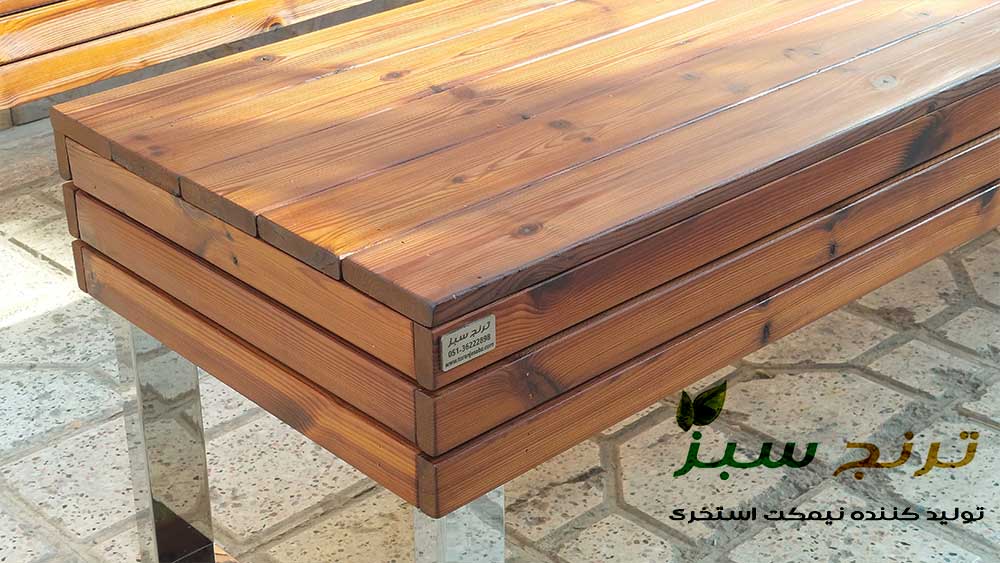 نیمکت های استخر و سونا و جکوزی با رویه چوب ترمو وود و پایه استیل ضد آب هستند.