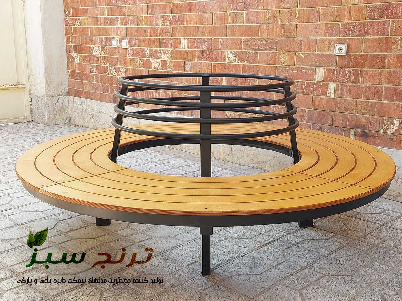 نیمکت دایره ای گرد