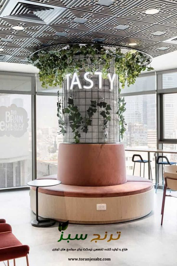 نیمکت دور ستون