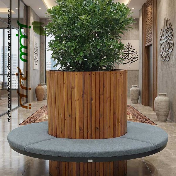 صندلی گرد دور درخت